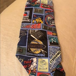 nicole miller necktie excellent condition